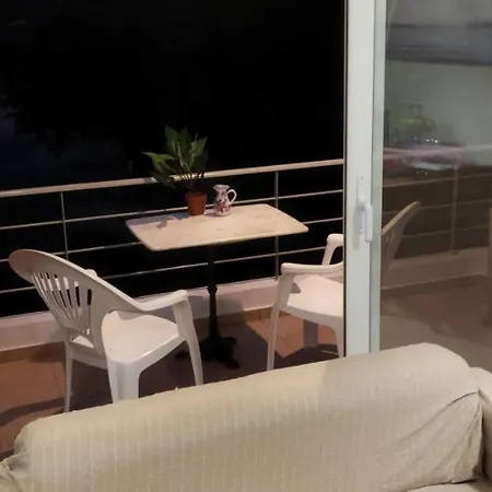 Apartamento Breeze άνετη διώροφη από 4 έως 9 επισκέπτες