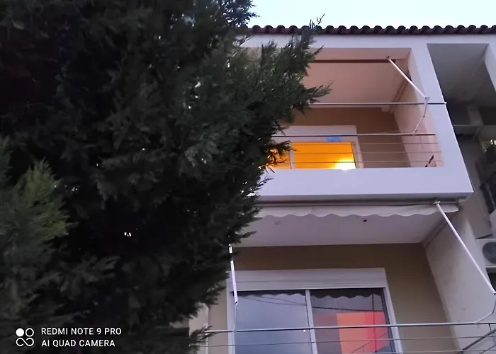 Breeze άνετη διώροφη από 4 έως 9 επισκέπτες *